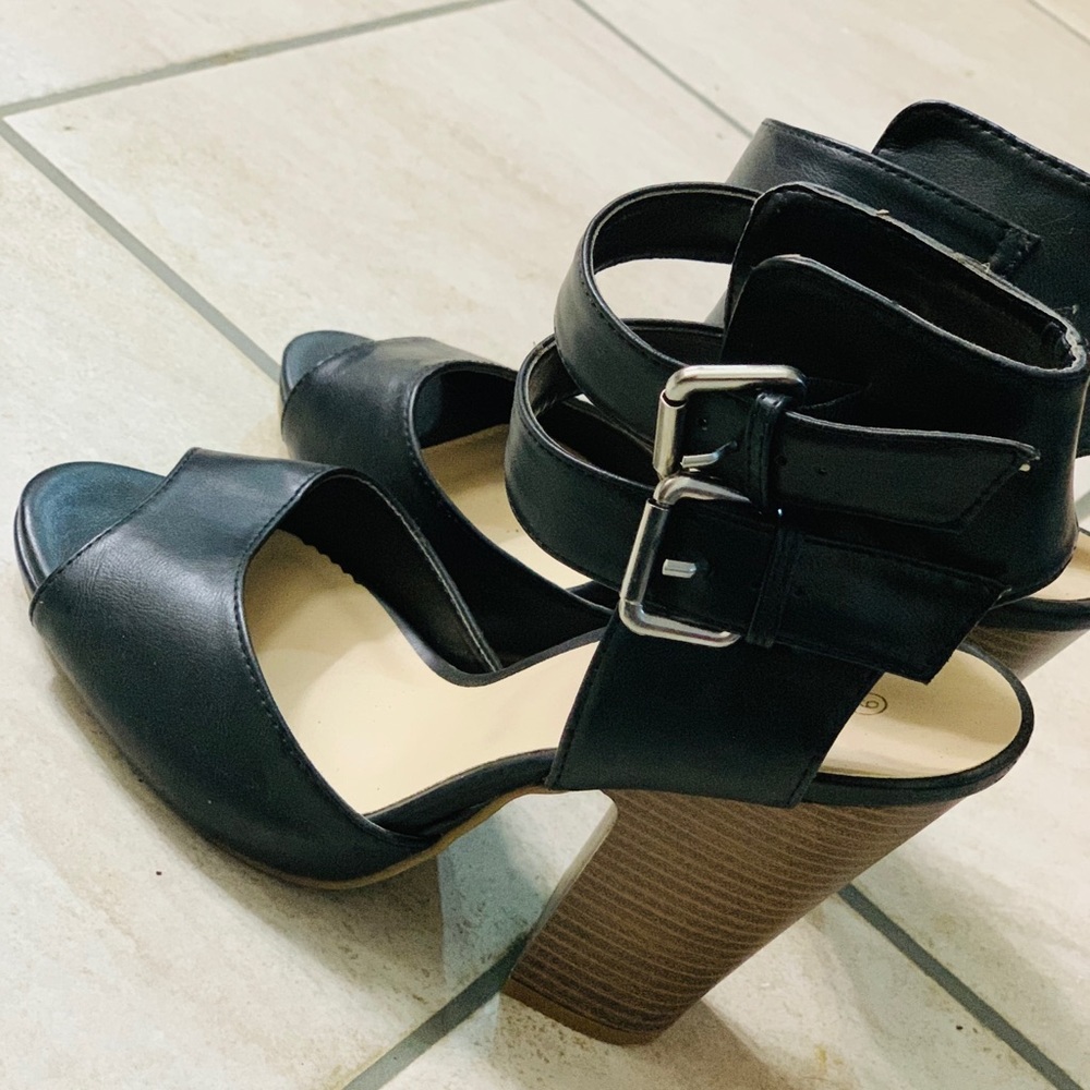 Black heels